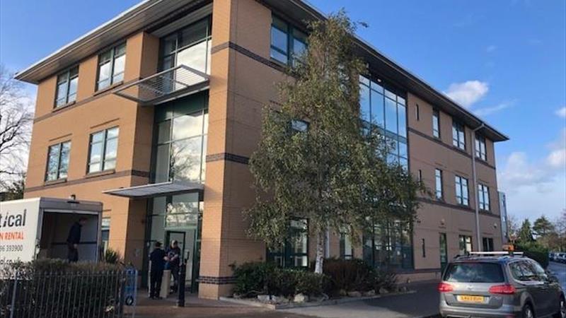 Office Premises in Hatfield To Let