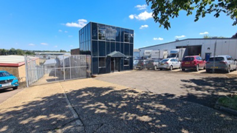office to let / may sell Stevenage