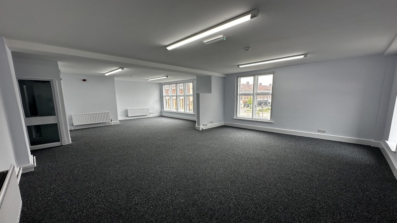 office to let Norton