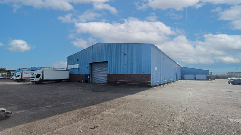 Manufacturing / Warehouse Facility To Let