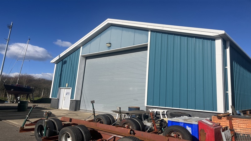 Industrial / Warehouse Unit To Let