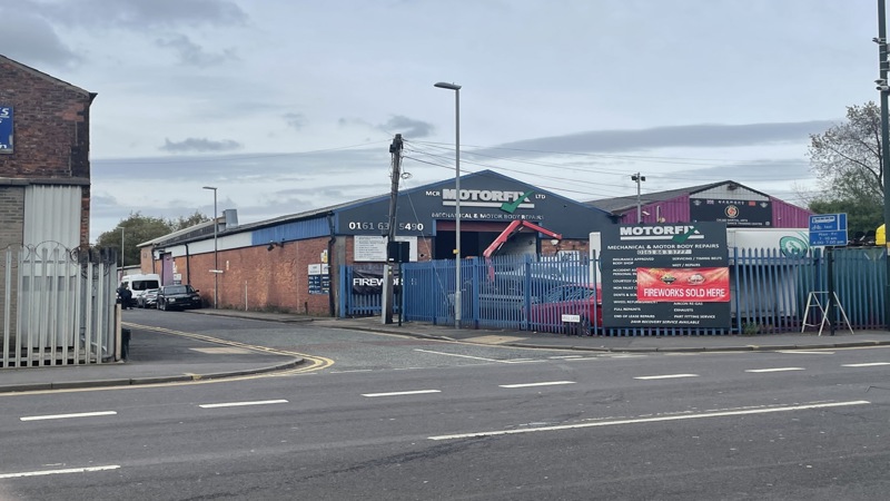 warehouse to let / may sell Manchester