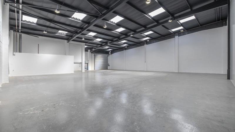 2A Kew Bridge  Warehouse 2.jpg