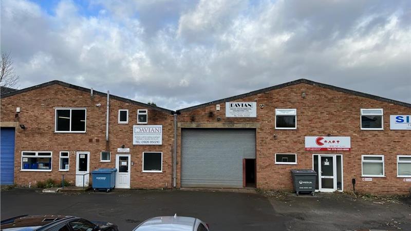 Industrial Unit With Excellent Transport Links