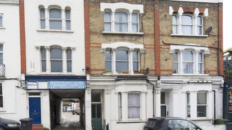 Offices To Let in Clapham