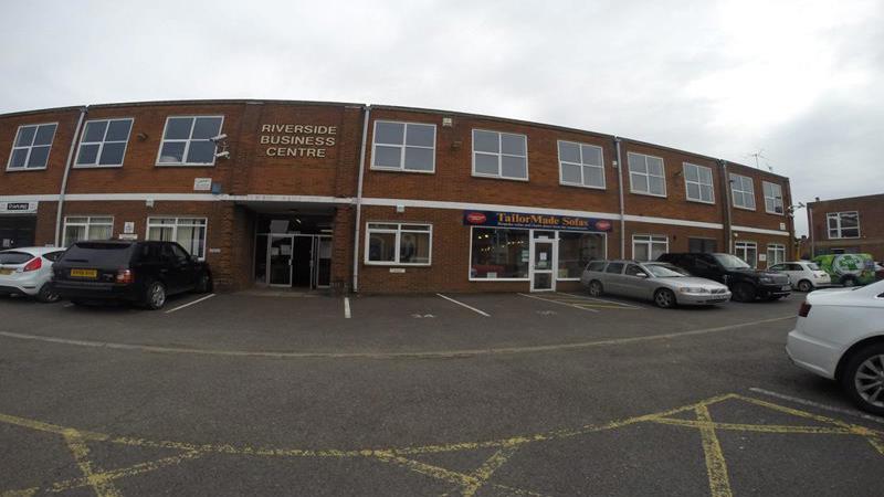 warehouse to let High Wycombe