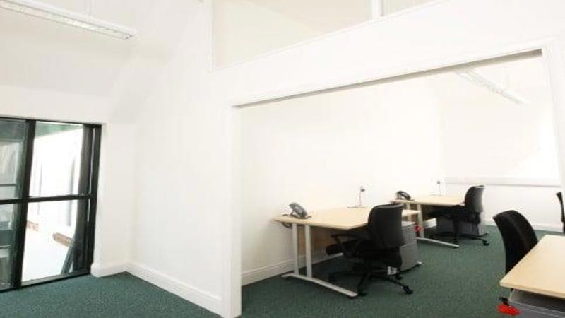 Private office (different sizes available)