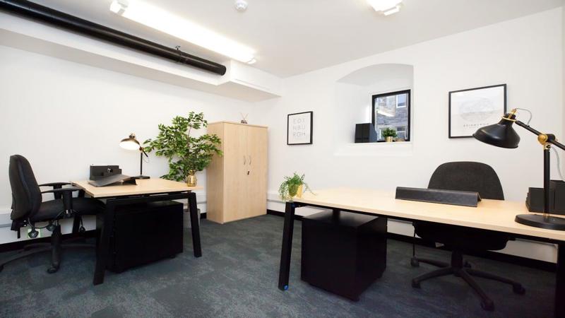 Private office (different sizes available)