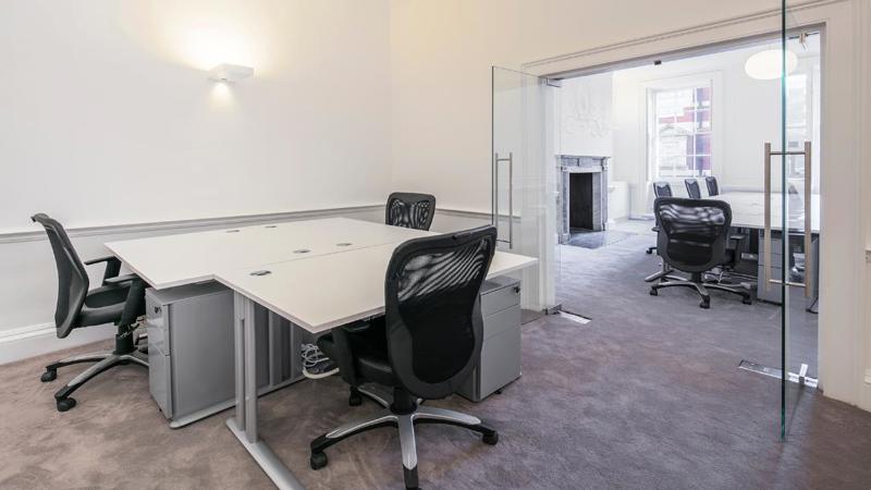 Private office (different sizes available)