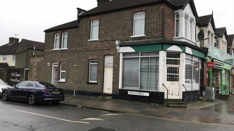 Commercial Premises For Sale in Enfield