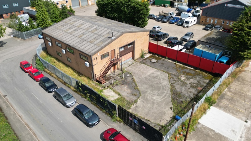 Light Industrial Unit To Let 