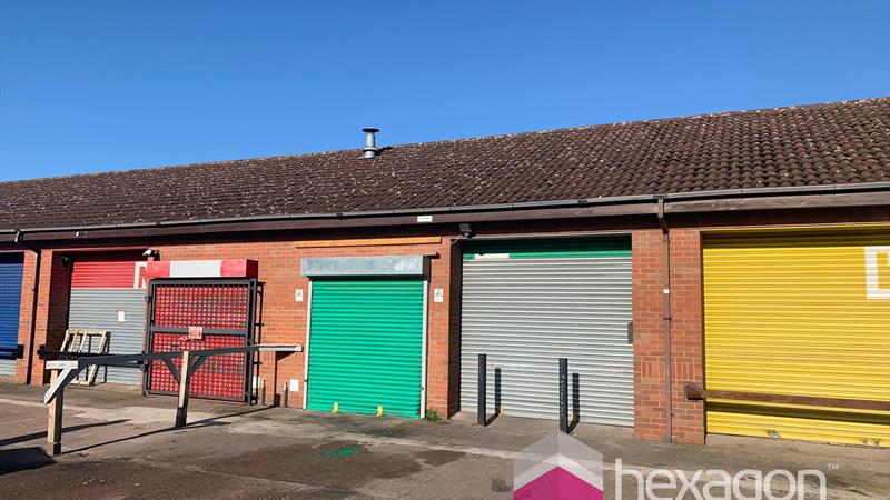 warehouse to let Brierley Hill